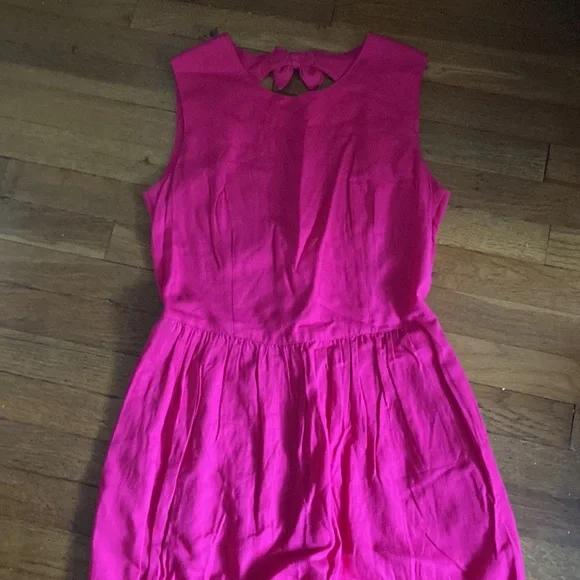 Hot pink linen midi dress with cutout back and bow - Picture 3 of 5